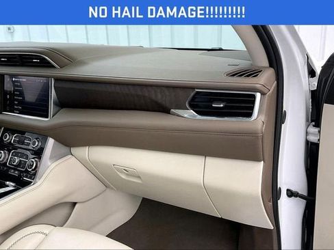 Certified 2024 GMC Yukon Denali w/ Denali Reserve Package AWD/4WD image 18