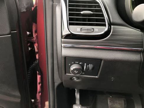 Certified 2021 Jeep Grand Cherokee Limited w/ Quick Order Package 28K 80th AWD/4WD image 34