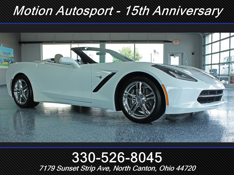 Used 2016 Chevrolet Corvette Stingray Convertible RWD image 2
