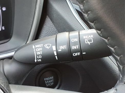 Used 2025 Toyota Corolla Cross XLE w/ Convenience Package AWD/4WD image 26