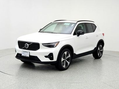 New 2026 Volvo XC40 B5 Plus w/ Protection Package Premier