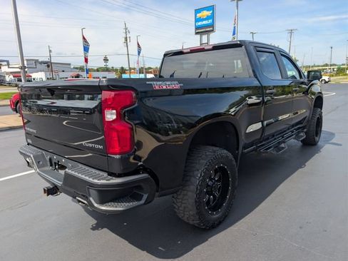 Used 2021 Chevrolet Silverado 1500 Custom Trail Boss AWD/4WD image 5