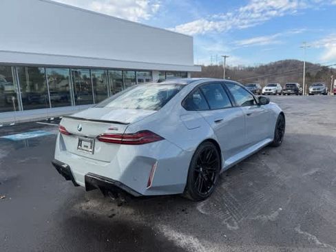 New 2026 BMW M5 w/ Carbon Package AWD/4WD image 8