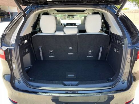 Used 2024 MAZDA CX-90 Plug-In Hybrid w/ Premium Plus AWD/4WD image 15