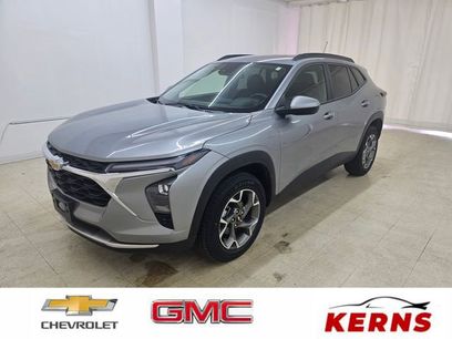 Used 2025 Chevrolet Trax LT w/ LT Convenience Package