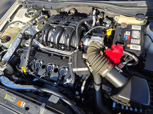 Used 2010 Mercury Milan Premier image 16