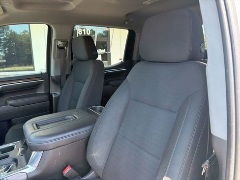 Used 2022 Chevrolet Silverado 1500 RST AWD/4WD image 3