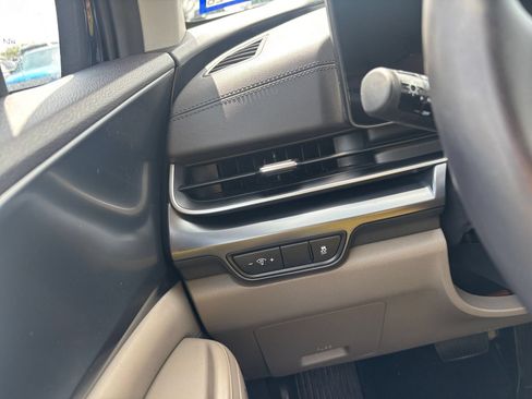 Used 2026 Kia Carnival FWD image 37