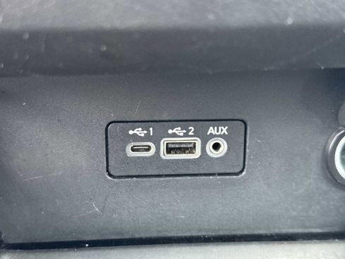 Used 2024 Nissan Altima 2.5 SV image 30