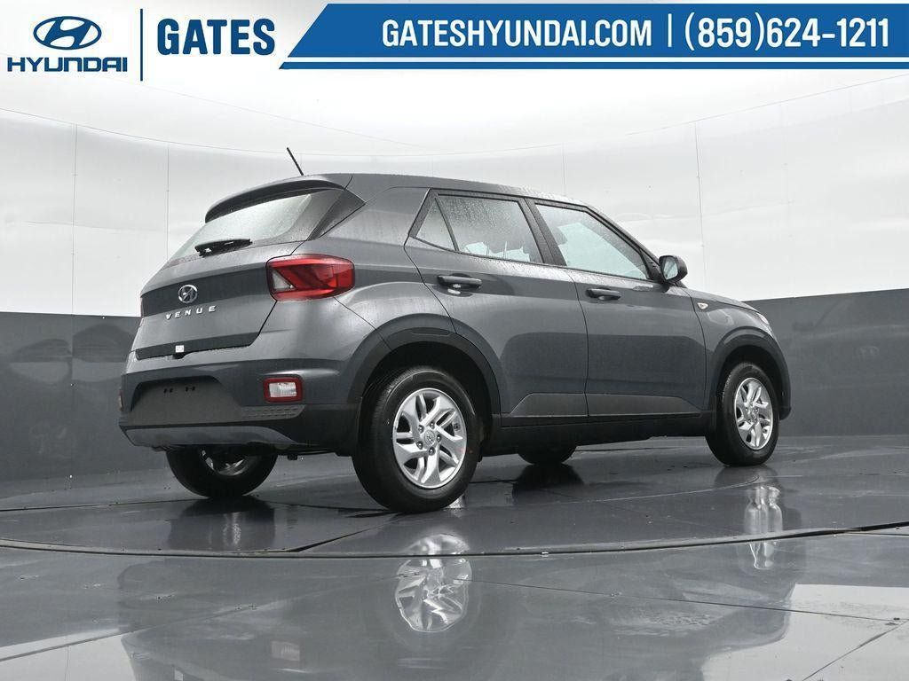 New 2026 Hyundai Venue SE FWD image 39