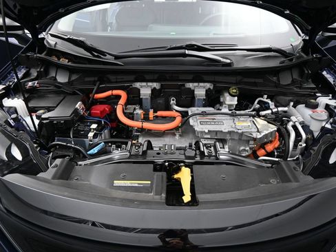Used 2024 Nissan Ariya AWD image 29