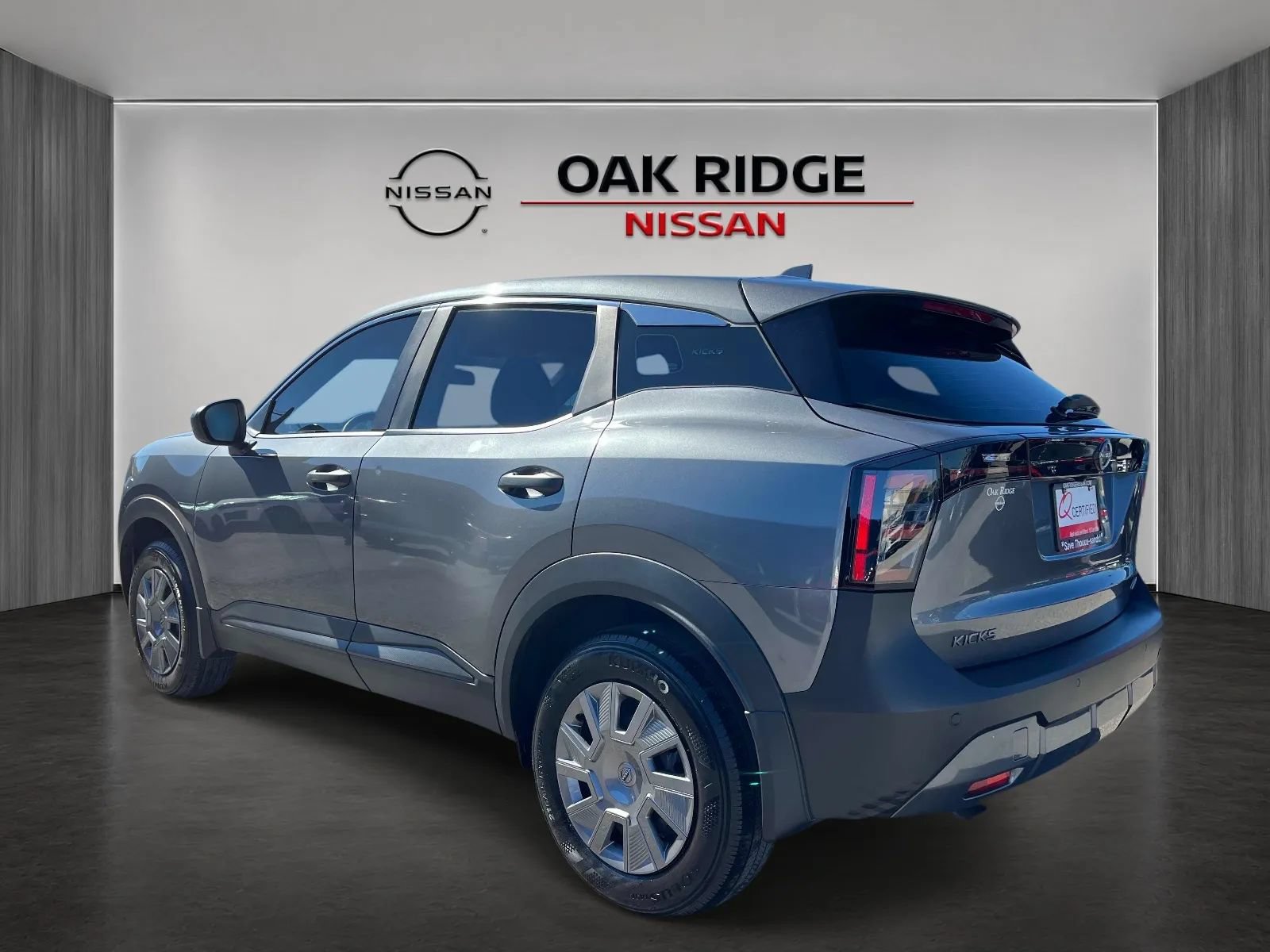 Used 2025 Nissan Kicks S AWD/4WD image 5