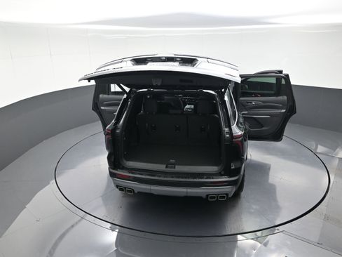 New 2026 Chevrolet Traverse Z71 w/ Enhanced Driving Package image 13