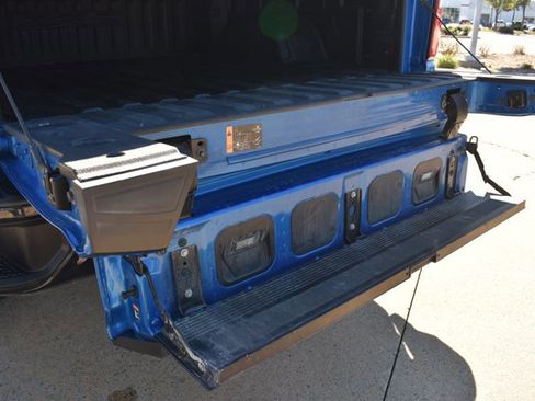 Used 2023 Chevrolet Silverado 1500 ZR2 w/ Technology Package image 15