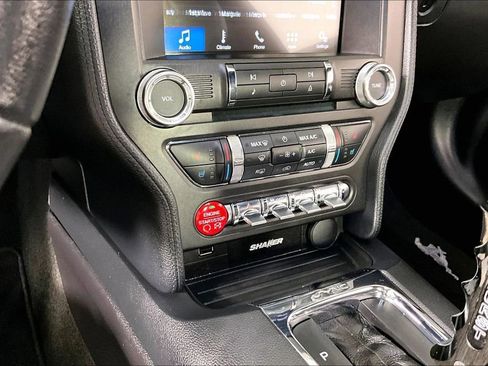 Used 2017 Ford Mustang Premium RWD image 8