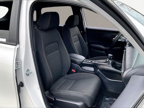 Used 2023 Honda HR-V Sport image 21