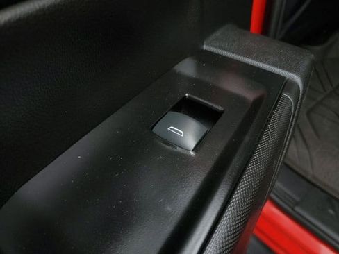 Used 2019 Chevrolet Silverado 1500 Custom Trail Boss w/ Custom Convenience Package AWD/4WD image 19