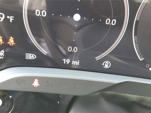 New 2025 Porsche Taycan image 24