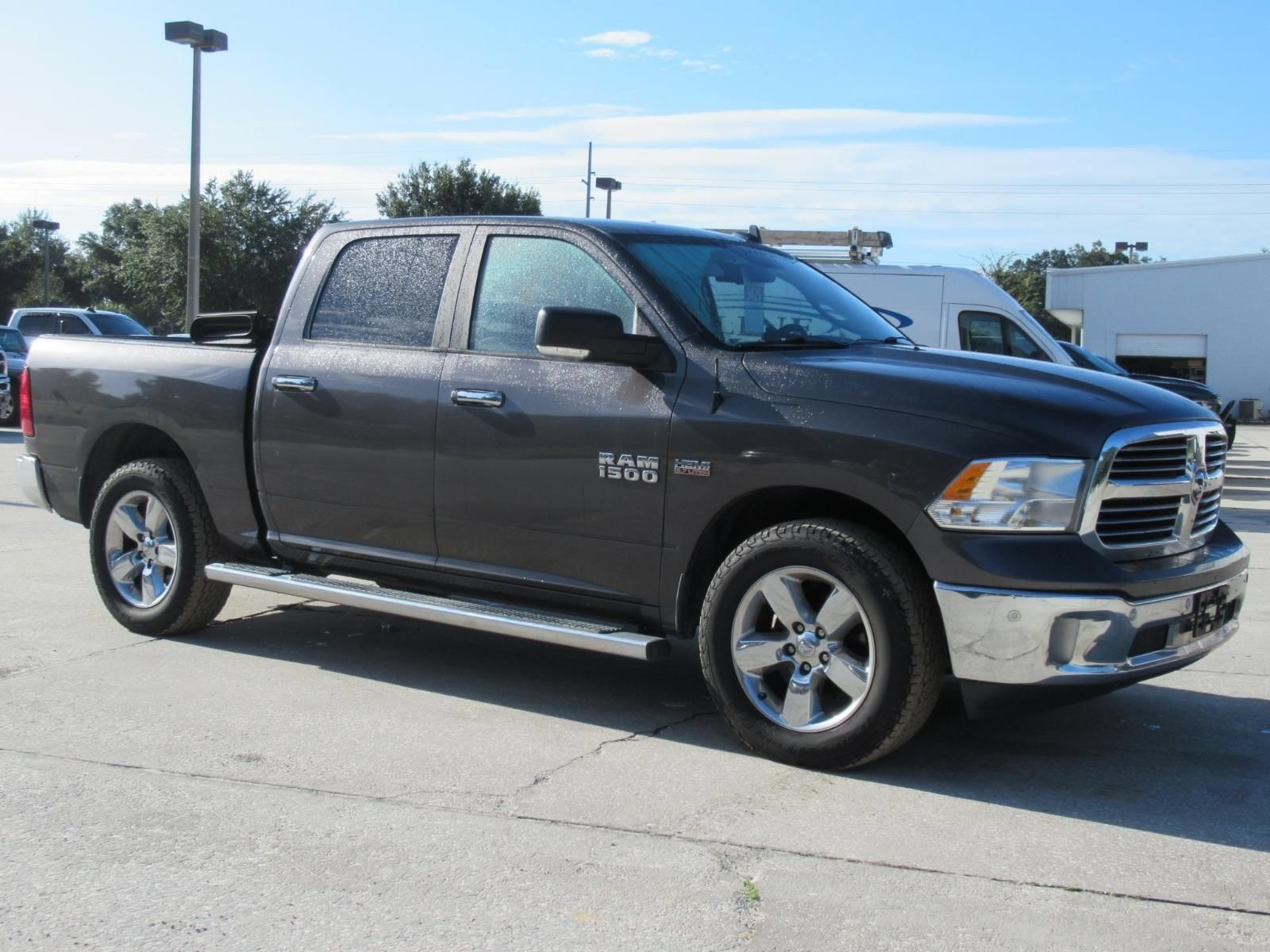 Used 2017 RAM 1500 Big Horn AWD/4WD image 1