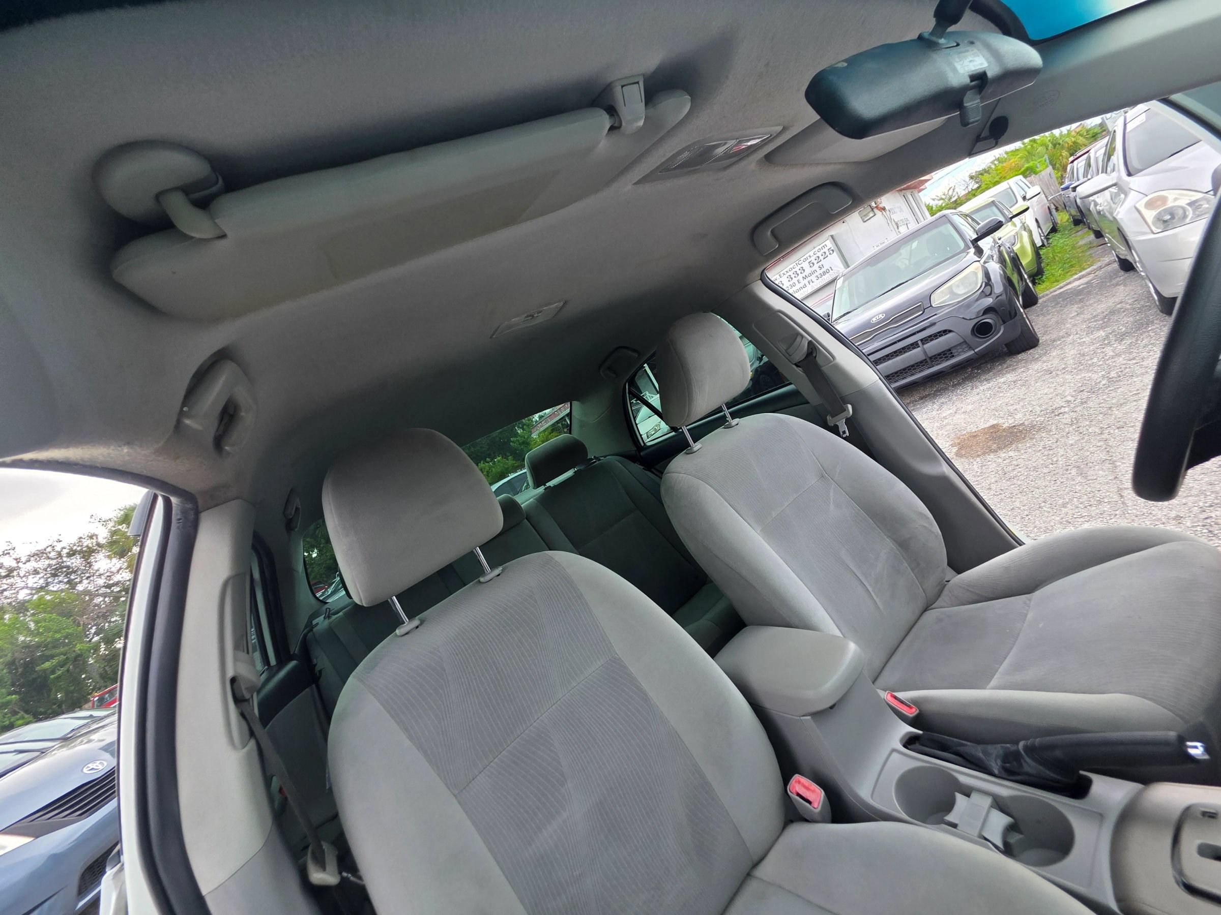 Used 2013 Toyota Corolla LE FWD image 20