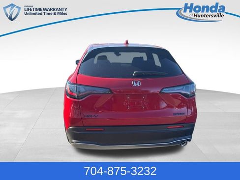 New 2026 Honda HR-V Sport image 7