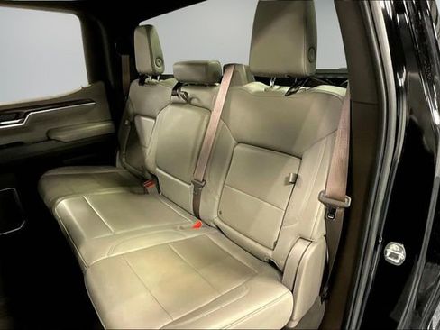 Used 2022 GMC Sierra 1500 SLT image 22