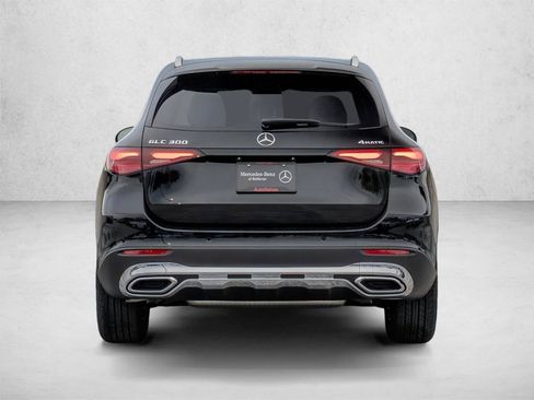 New 2026 Mercedes-Benz GLC 300 4MATIC image 4