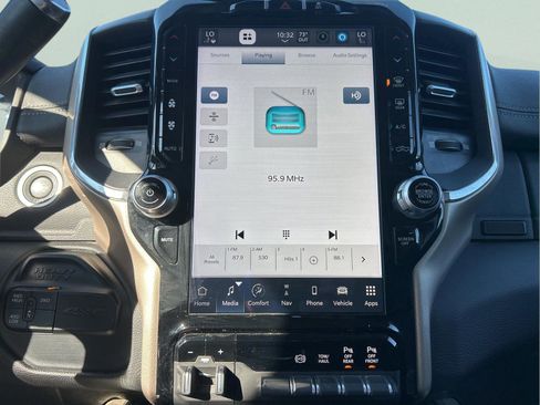 Used 2022 RAM 2500 Laramie image 21