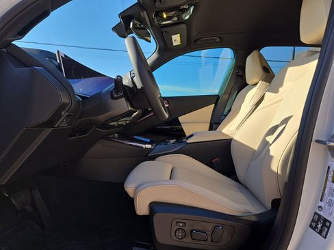 New 2026 BMW X3 xDrive30 image 16