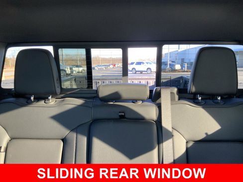 Used 2023 GMC Sierra 1500 Denali w/ Technology Package image 9