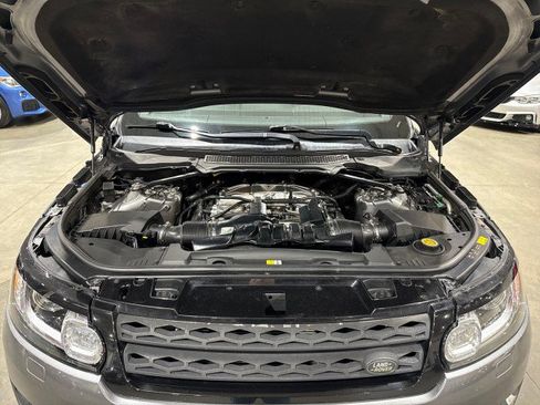 Used 2015 Land Rover Range Rover Sport HSE image 18