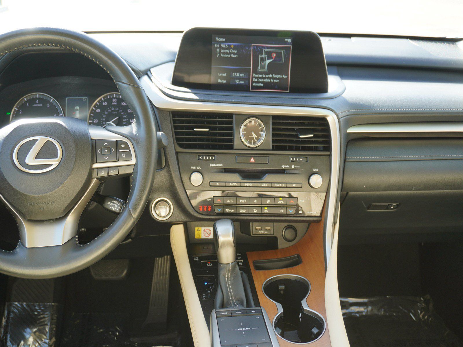 Used 2022 Lexus RX 350 FWD w/ Premium Package image 16