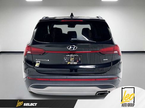 Used 2023 Hyundai Santa Fe SE AWD/4WD image 9