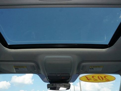 Used 2024 MAZDA MAZDA3 s image 14