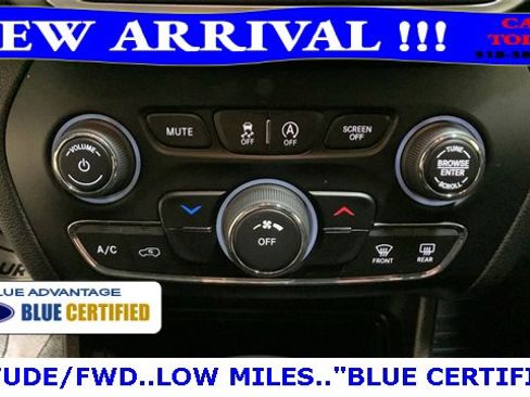 Used 2020 Jeep Cherokee Latitude w/ Cold Weather Group image 34