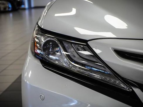Used 2018 Toyota Camry XSE w/ Driver Assist Package FWD image 27