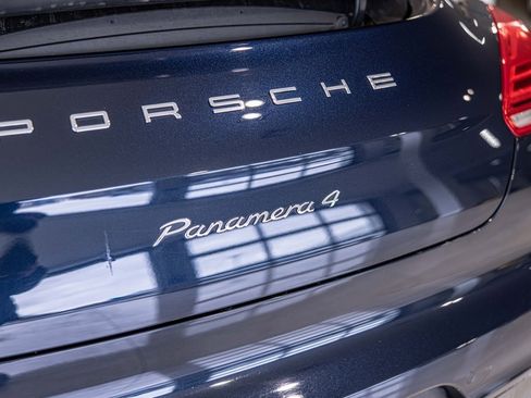 Used 2016 Porsche Panamera 4 image 15