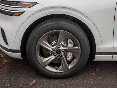 New 2026 Genesis GV70 2.5T image 7