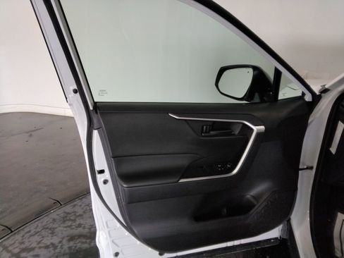 Used 2024 Toyota RAV4 LE image 24