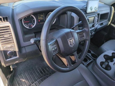 Used 2015 RAM 2500 Tradesman w/ Chrome Appearance Group image 10