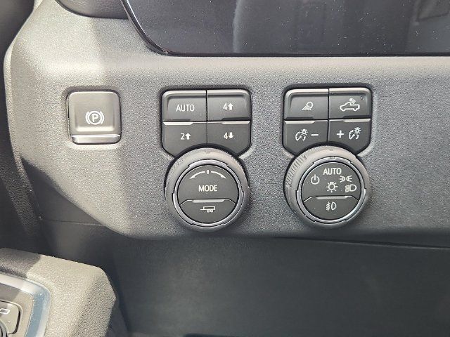 New 2026 Chevrolet Silverado 1500 RST AWD/4WD image 18
