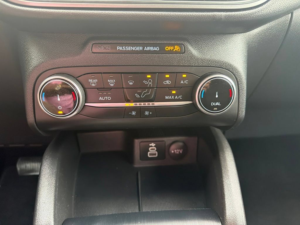 Used 2025 Ford Escape Active FWD image 19