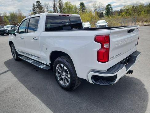 Certified 2023 Chevrolet Silverado 1500 High Country w/ Technology Package AWD/4WD image 6