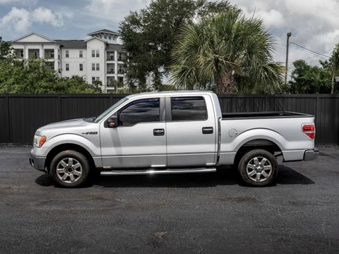 Used 2014 Ford F150 XLT w/ XLT Chrome Package RWD image 30