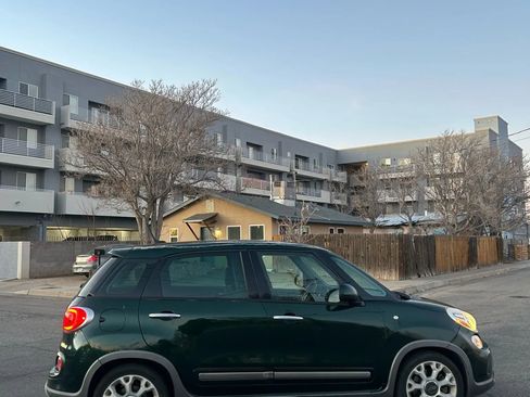 Used 2014 FIAT 500L Trekking w/ Popular Equipment Group image 5