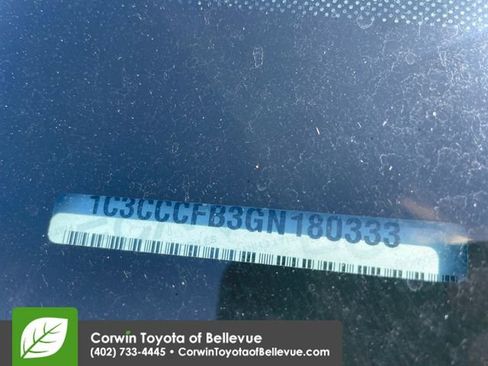 Used 2016 Chrysler 200 LX FWD image 29
