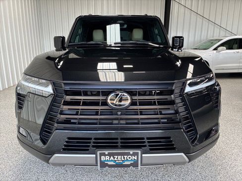 Used 2024 Lexus GX 550 AWD/4WD image 5