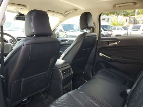Used 2024 Ford Edge Titanium AWD/4WD image 13