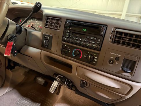 Used 2000 Ford F250 Lariat AWD/4WD image 36