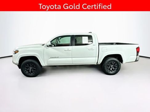 Certified 2023 Toyota Tacoma SR5 AWD/4WD image 5